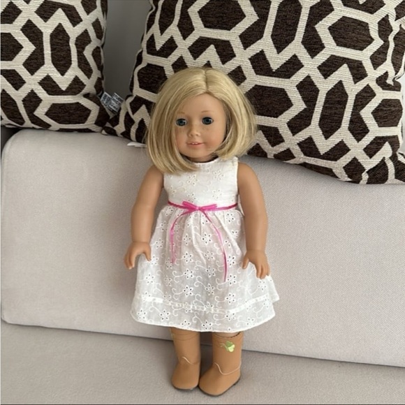 AMERICAN GIRL DOLL PLEASANT DOLL COMPANY ORIGINAL AUTHENTIC GREAT
CONDITION - Picture 2 of 11